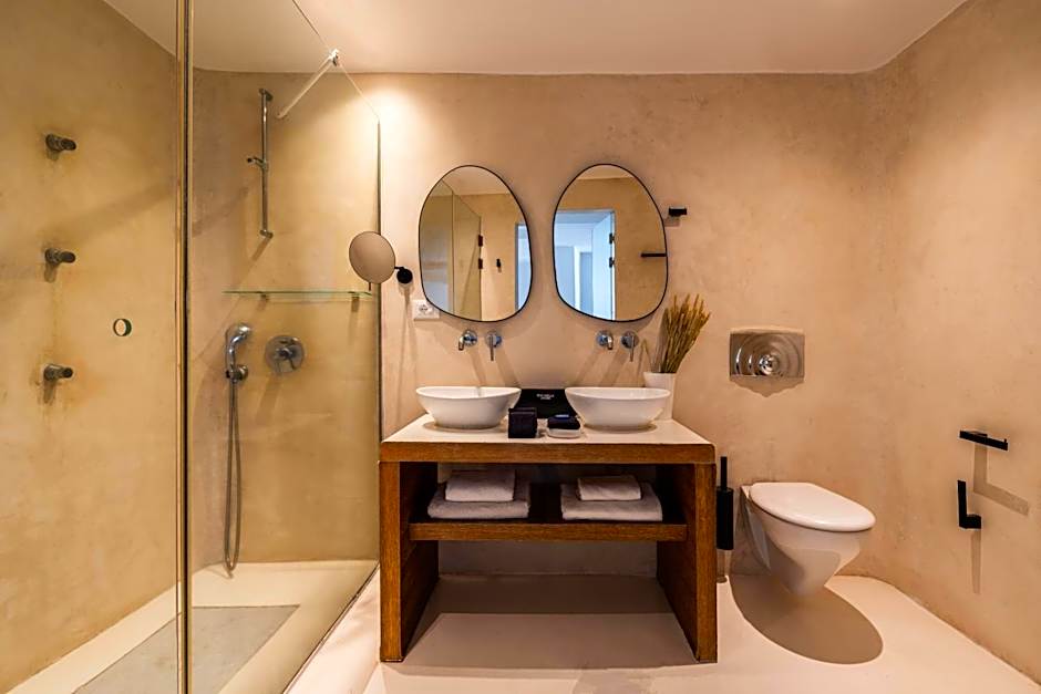 Rocabella Santorini Hotel & Spa