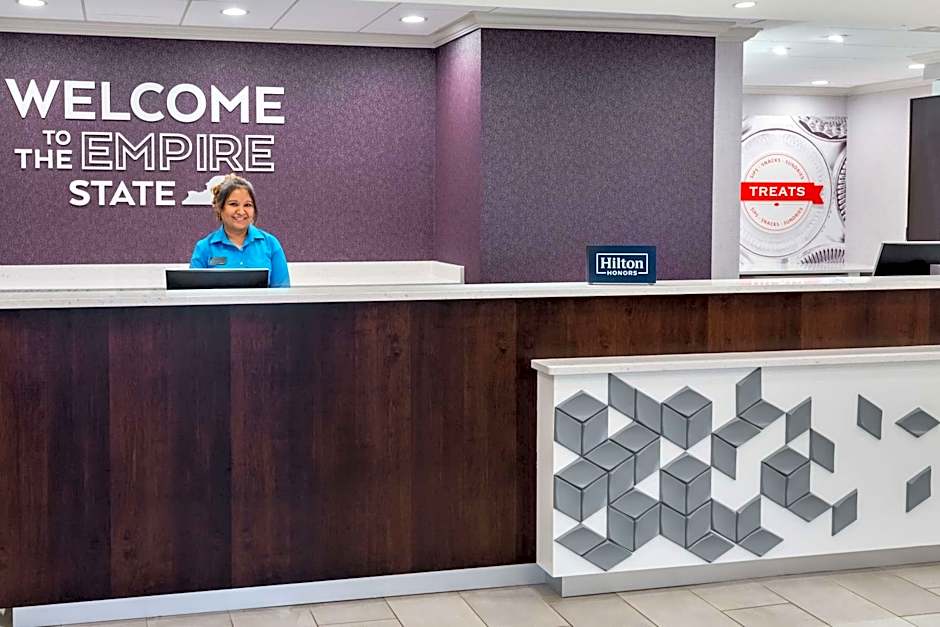 Hampton Inn By Hilton And Suites Buffalo Downtown