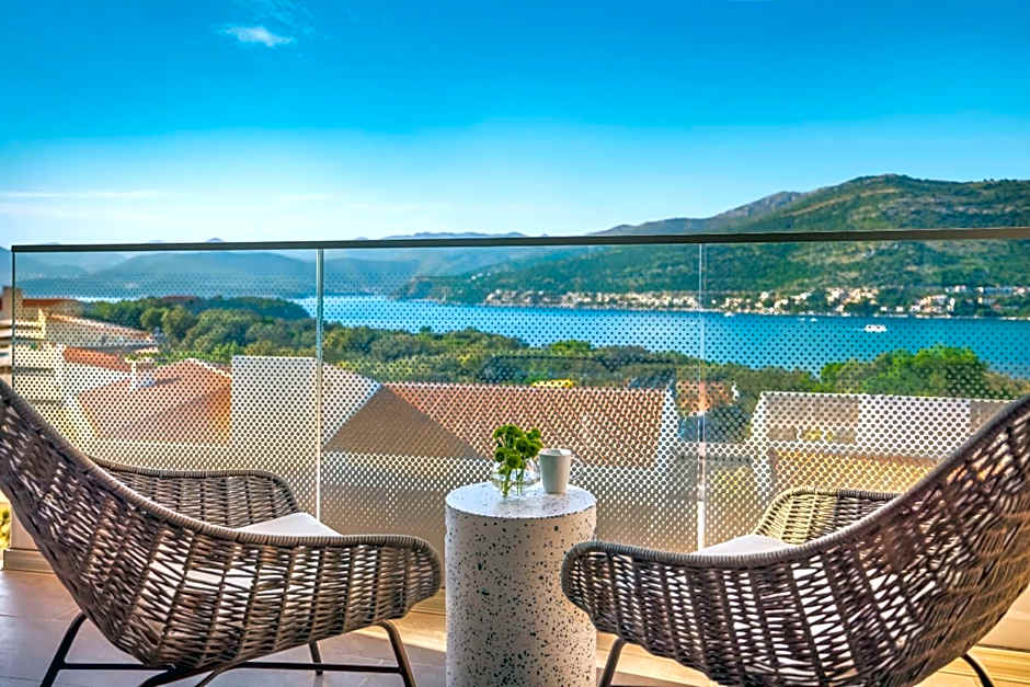 Valamar Tirena Hotel