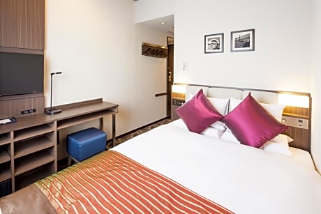 Standard Triple Room - Non-Smoking - House Keeping is Optional with Additional Cost