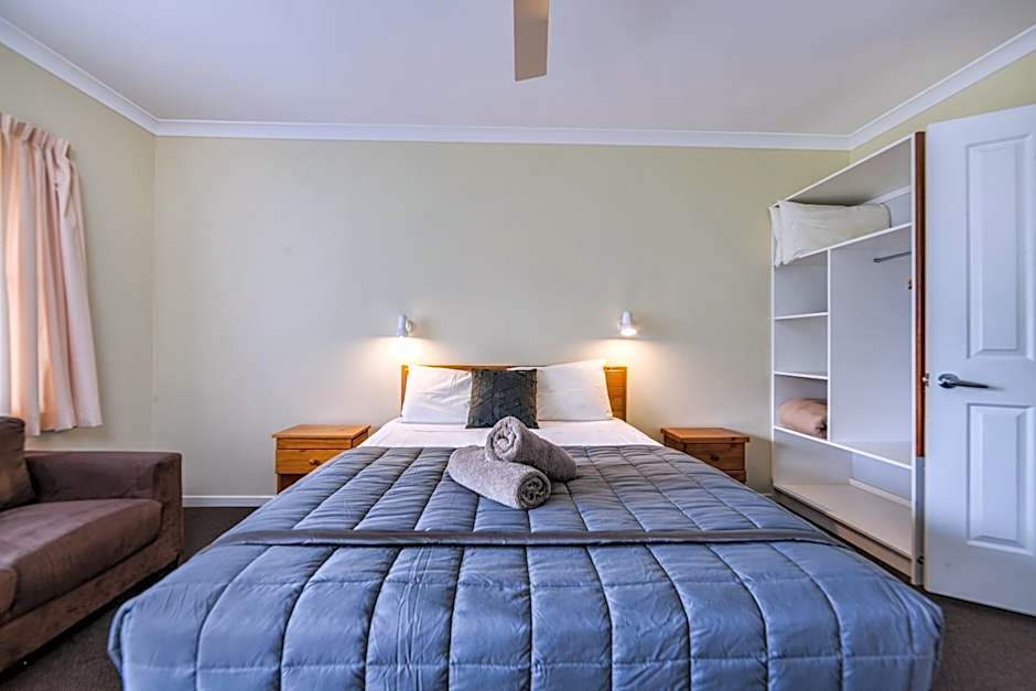 Wintersun Gardens Motel