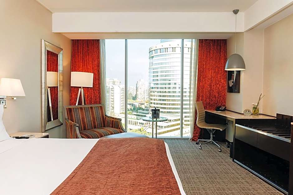 Renaissance Santiago Hotel