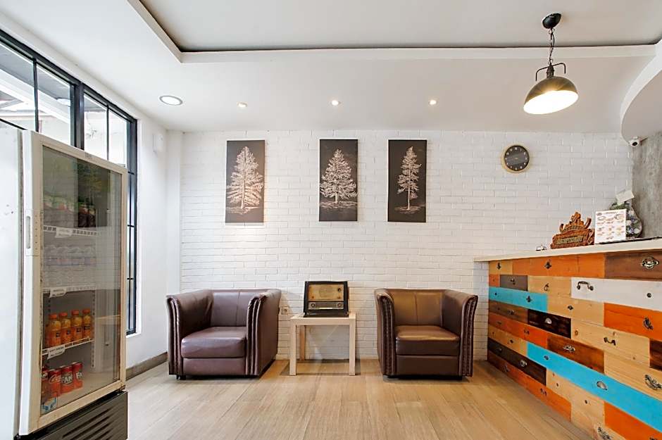 RedDoorz Plus @ Jalan Raden Intan Lampung