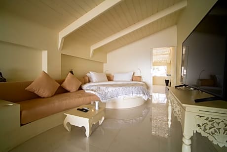 King Room with Private Balcony