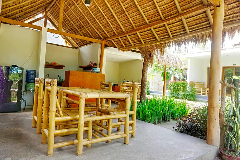 Sammy Cottage Senggigi – Kuta, Lombok, ID