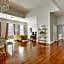 Sonder Baronne Manor