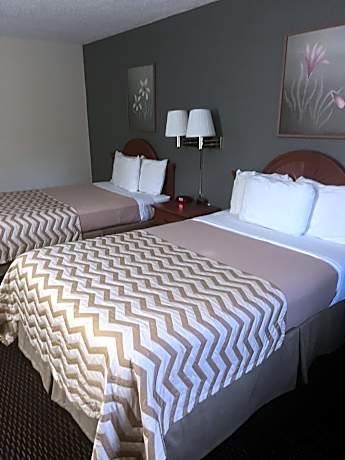 Double Room with 2 Double Beds – Smoking