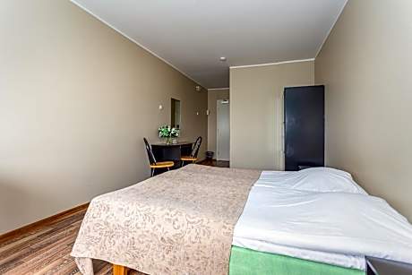 Basic Budget Twin Room