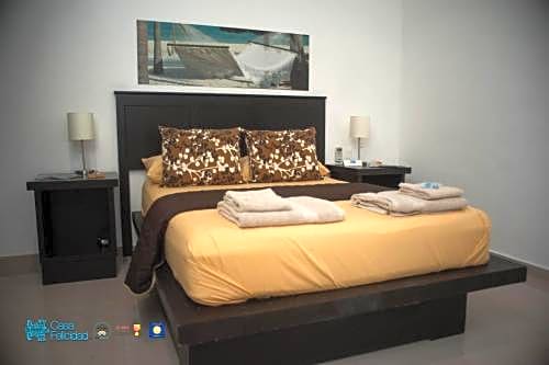 Casa Felicidad B&B Room & Kitchen