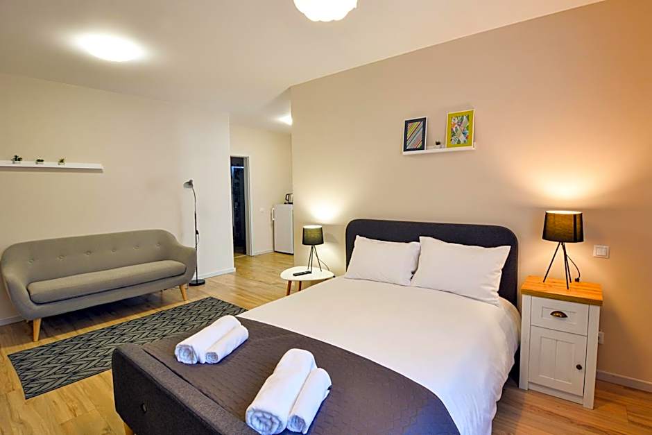 Mandarin Premium Apartments