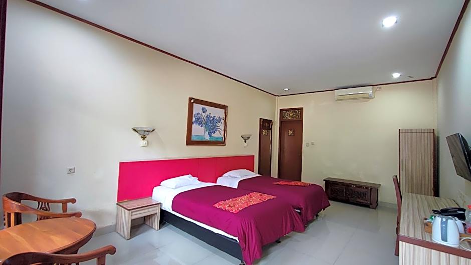 Taman Teratai Hotel