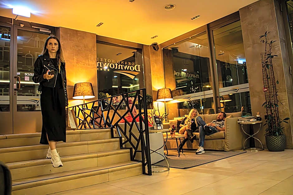 Grand Hotel Downtown