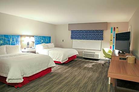 Queen Room with Two Queen Beds - Mobility and Hearing Access/Non-Smoking