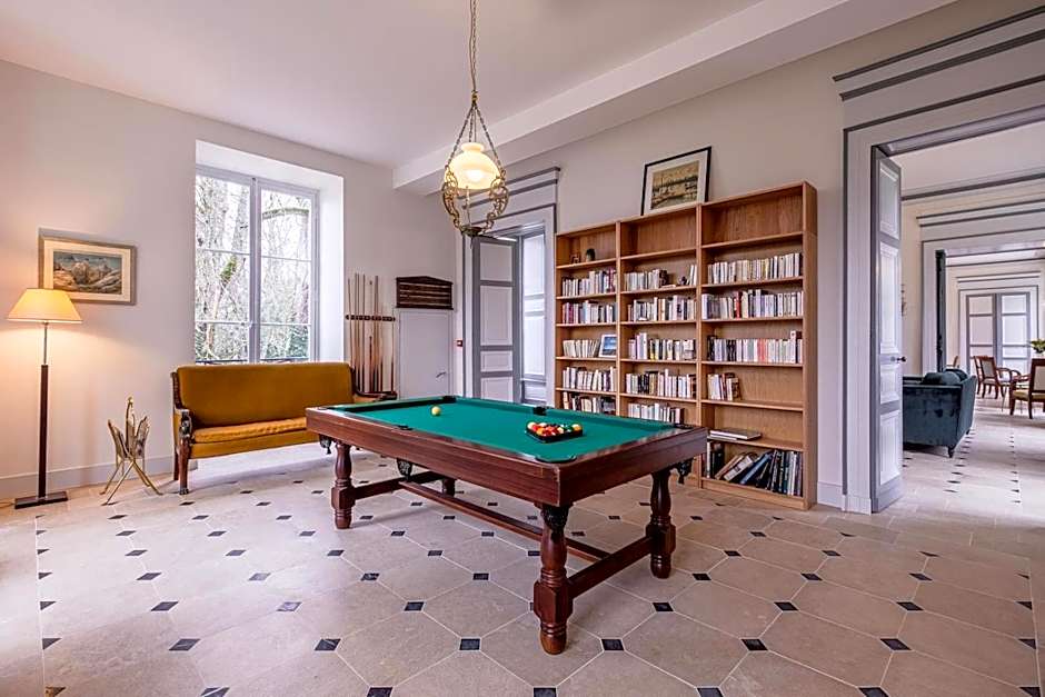 Château de Charnizay