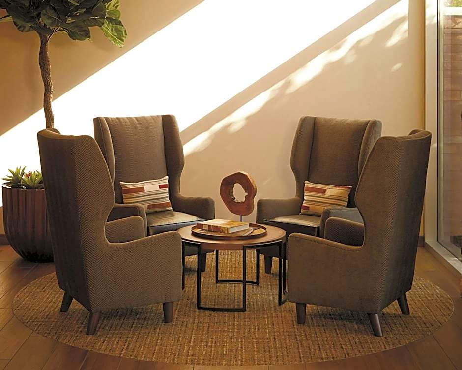 Hyatt Place Las Vegas at Silverton Village