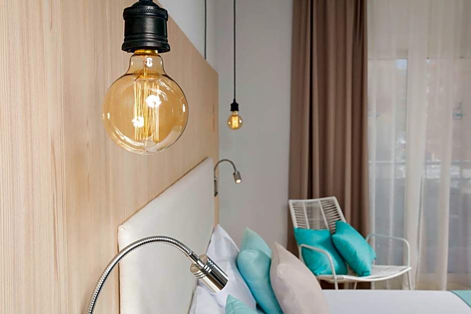 Hotel Monterrey Roses by Pierre & Vacances