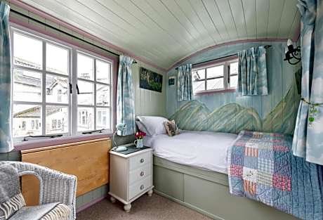 Shepherd's Hut in the Garden