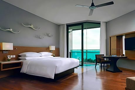 Premier King or Double Room with Ocean View