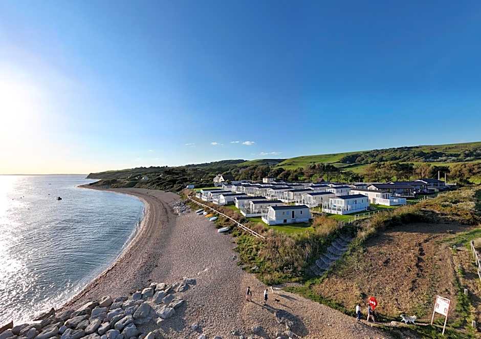 Europa Willow Pitch 29 Creek Caravan Park dog friendly