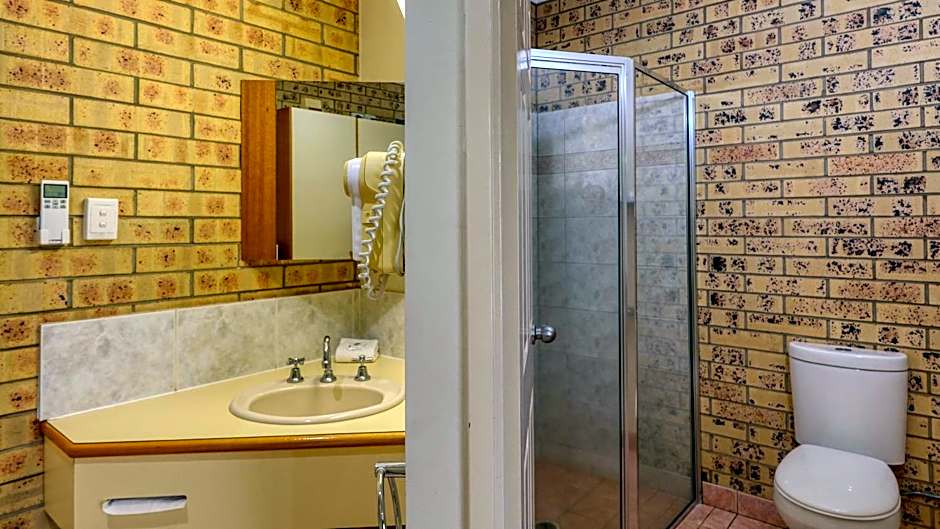 Mulga Country Motor Inn