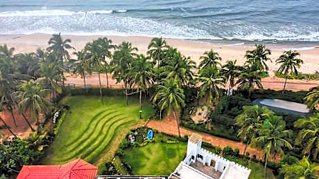 Cheshire Village Beach Resort