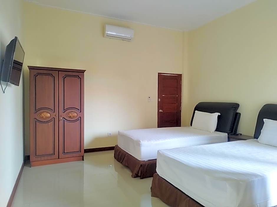 Adi Pelita Sari Bali