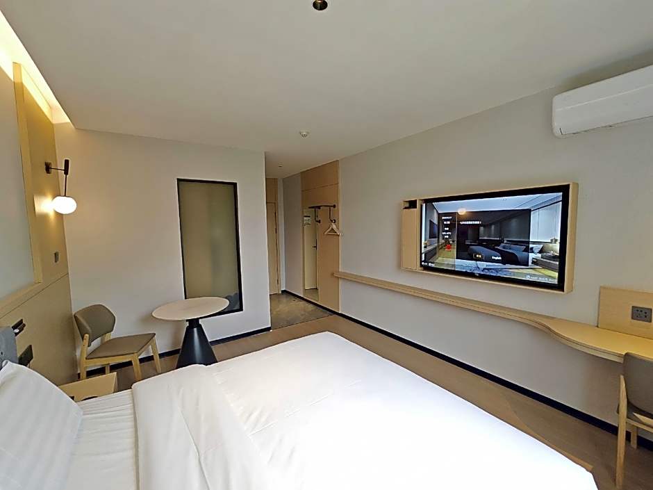 7 Days Premium Zhuzhou Changjiang South Road Central Hospital Branch