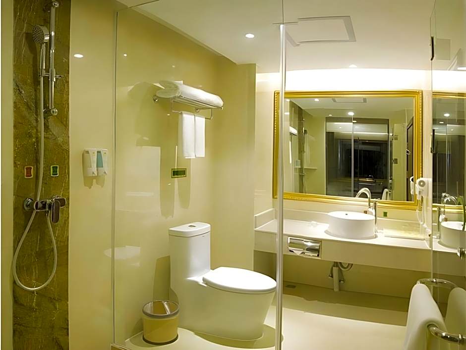 Vienna Hotel Guangxi Guilin North High-Speed Railway Station