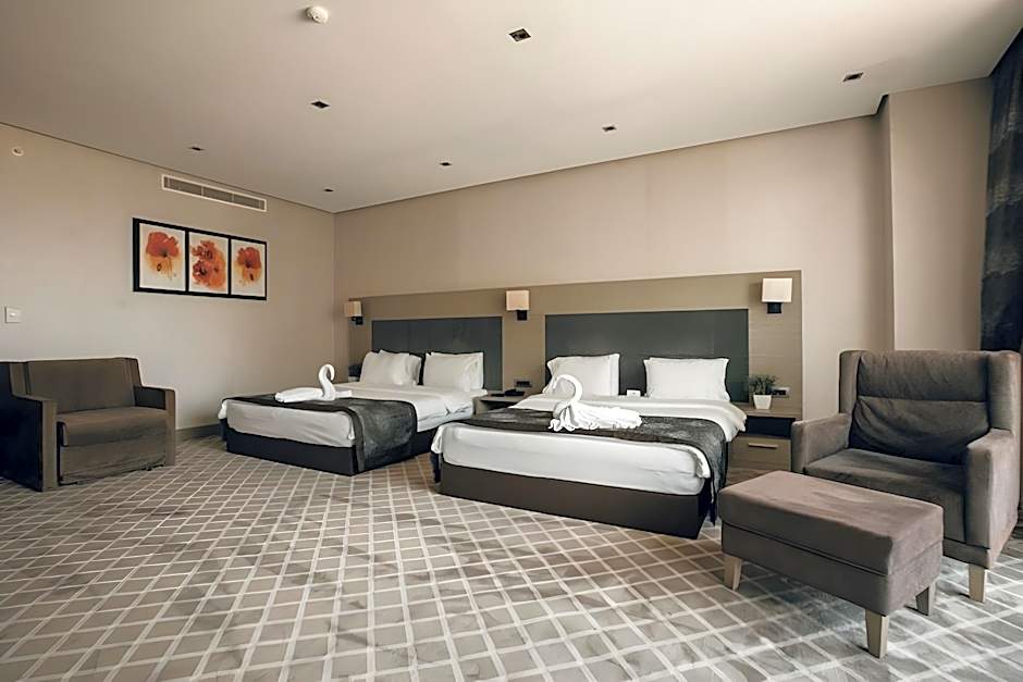 Hilly Hotel