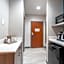 Holiday Inn Express Hotel and Suites Saint Robert By IHG