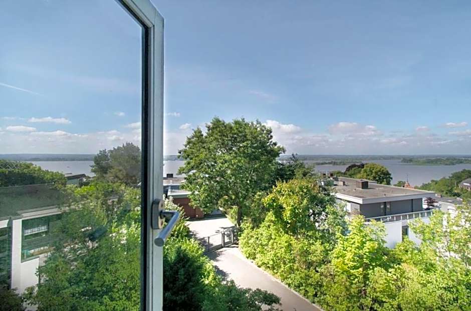 Süllberg Hotel - Die kleine, feine Remise in Blankenese