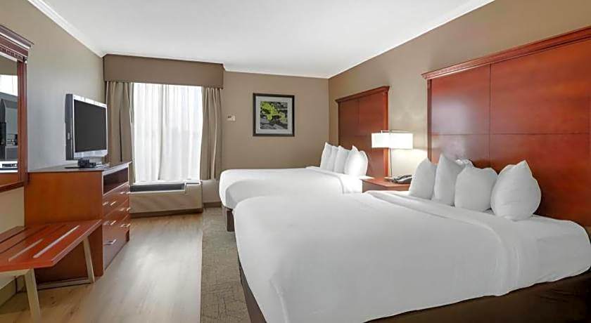 Syracuse Grand