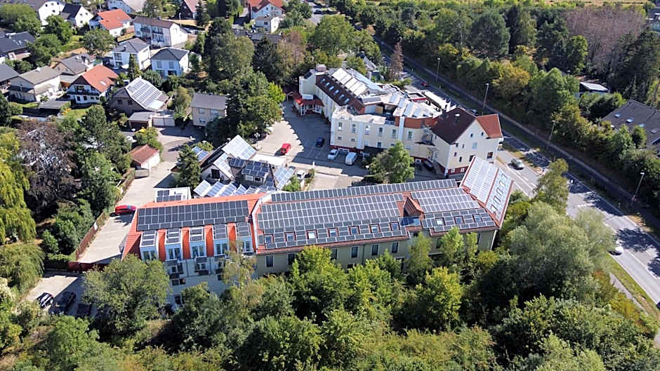 Four Stars by City Hotel