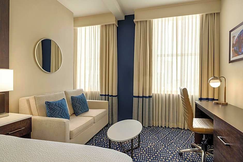 Fairfield Inn & Suites by Marriott New Orleans Downtown/French Quarter Area