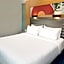 Aloft Green Bay