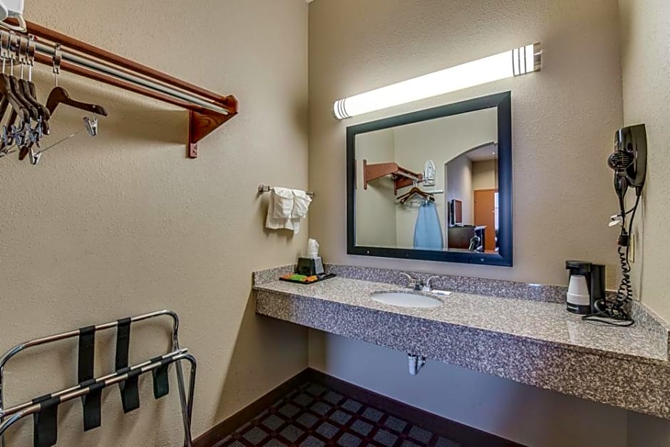 Executive Inn & Suites Cushing