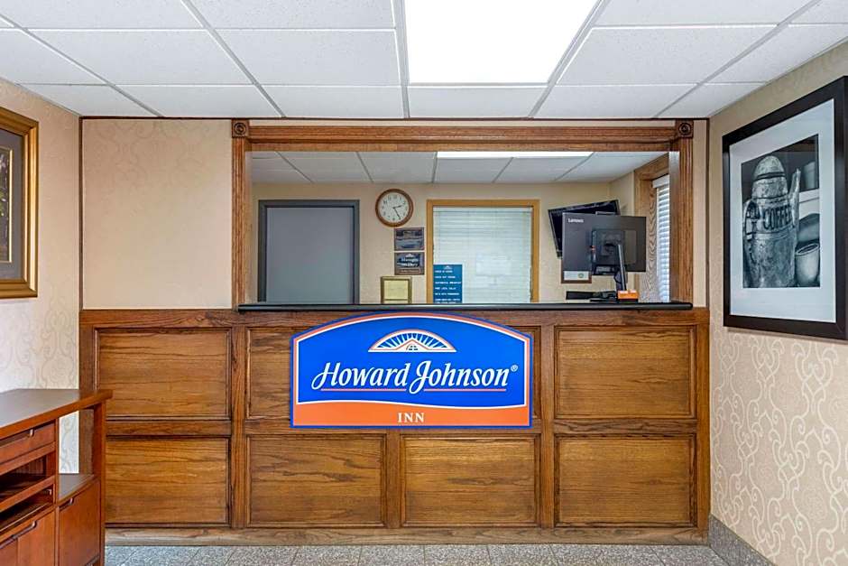 Howard Johnson by Wyndham Gillette