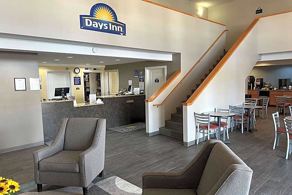 Days Inn by Wyndham Hays