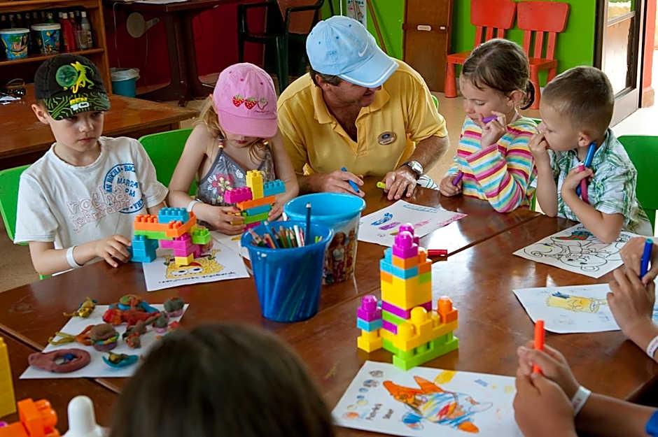 Elba Castillo San Jorge & Antigua Suite Hotel