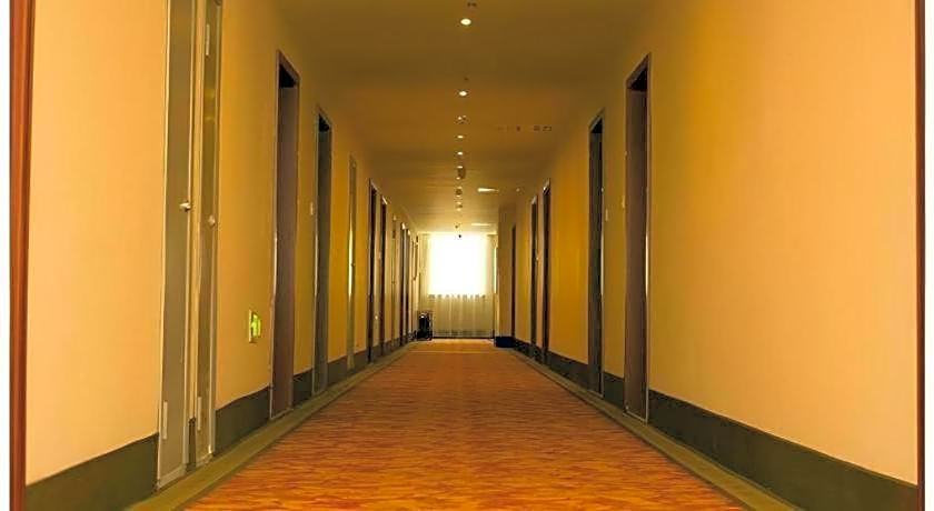 GreenTree Inn Lianyungang Guanyun Bus Station Zhenxing Garden Express Hotel