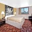Super 8 by Wyndham Watertown