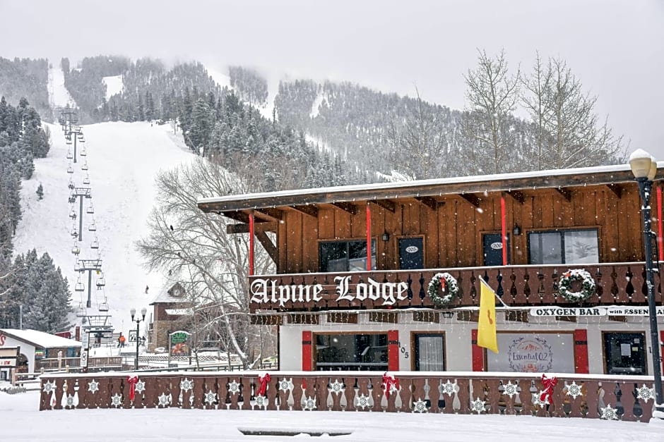 Alpine Lodge Red River