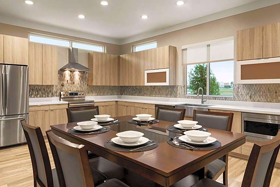 Days Inn by Wyndham Beaumont West I-10 Walden