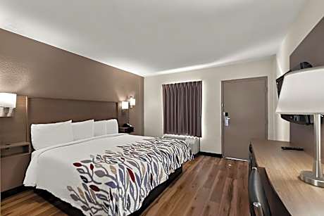 Standard King Room Second Floor Non-Smoking