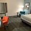 La Quinta Inn & Suites by Wyndham Littleton/Red Rocks