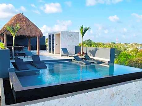 Studio w/Plunge Pool & Kitchen