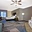 La Quinta Inn & Suites by Wyndham Conroe
