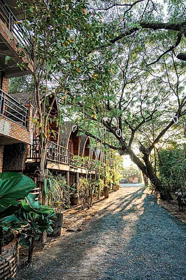 Bamboo Bungalow
