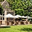 The Hare & Hounds Hotel