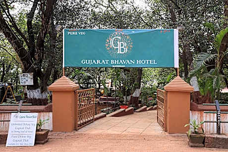 Gujarat Bhavan Hotel